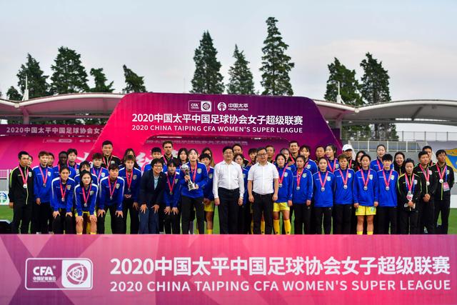 米切尔闪耀全场，半场22分助骑士领先